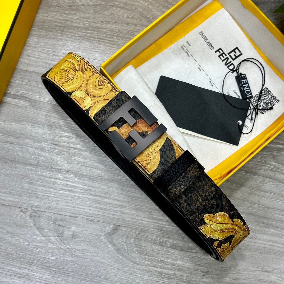 Fendi belt