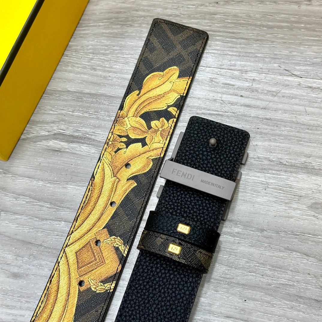 Fendi belt