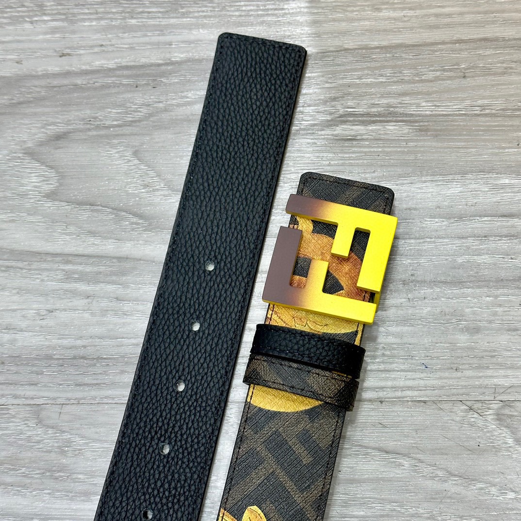 Fendi belt