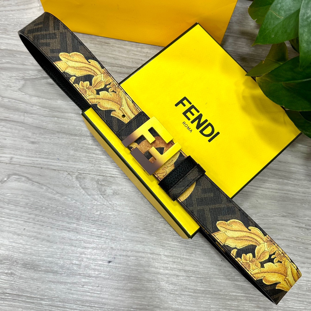 Fendi belt