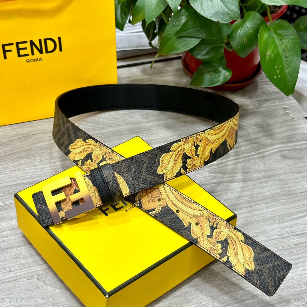 Fendi belt