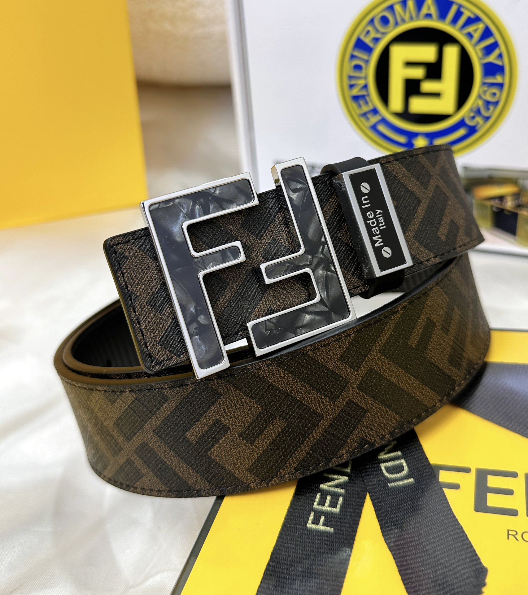 Fendi belt