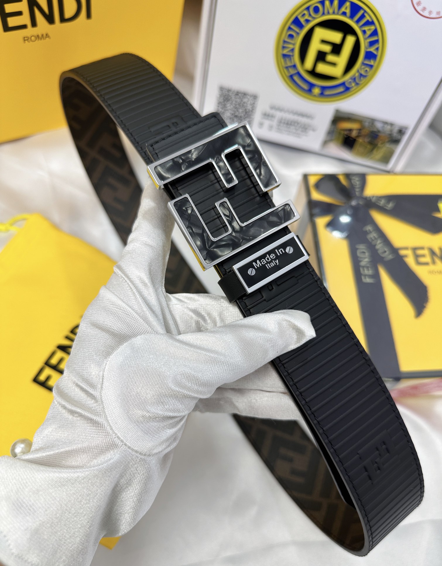 Fendi belt