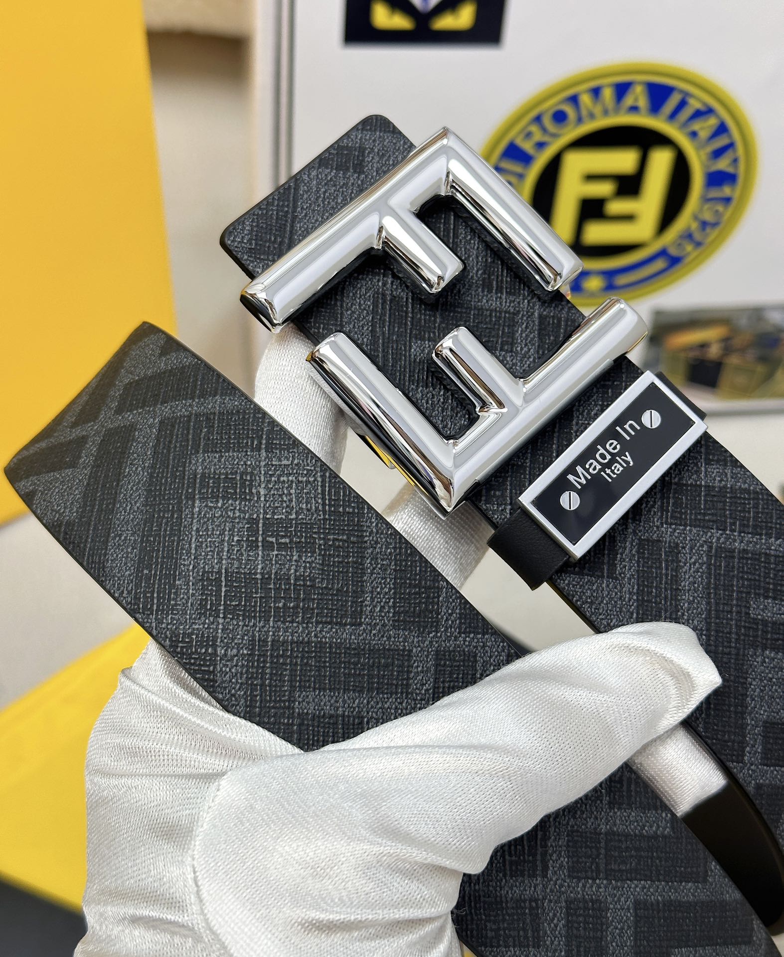 Fendi belt