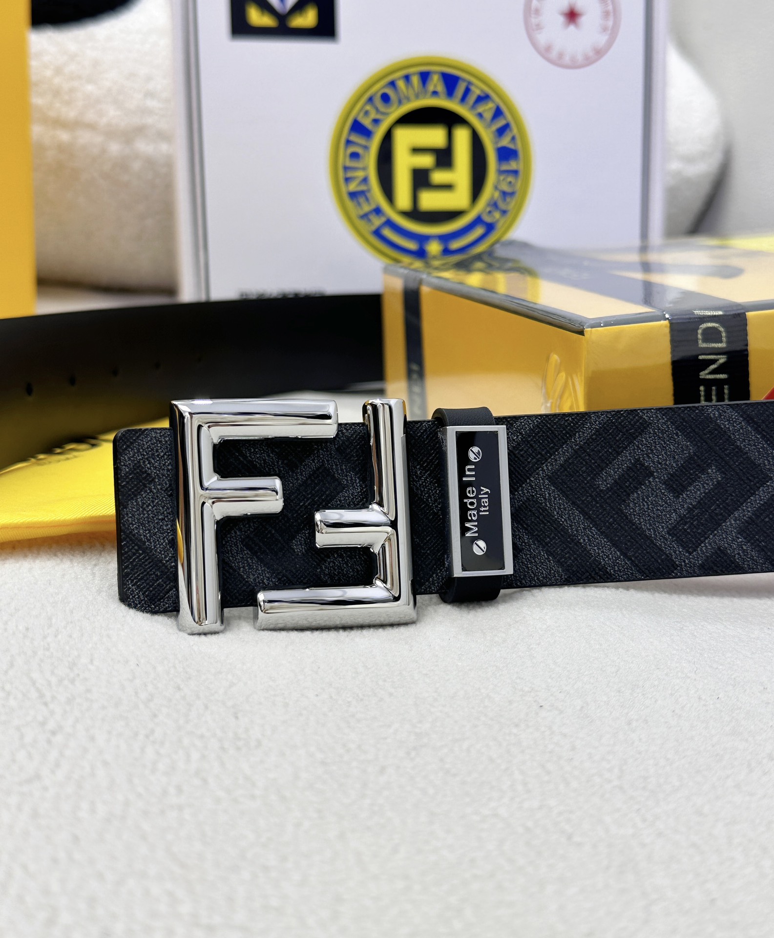 Fendi belt