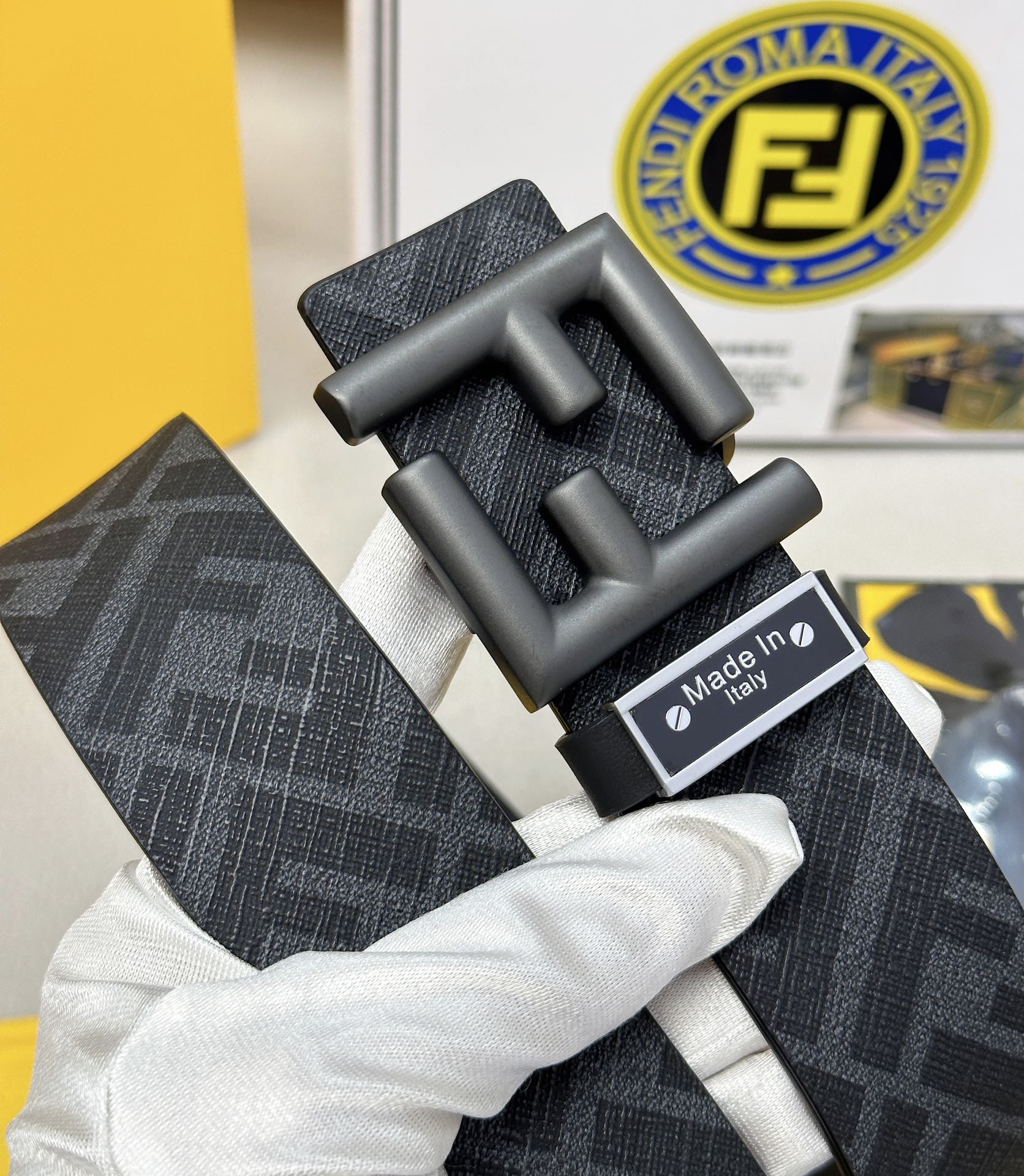 Fendi belt