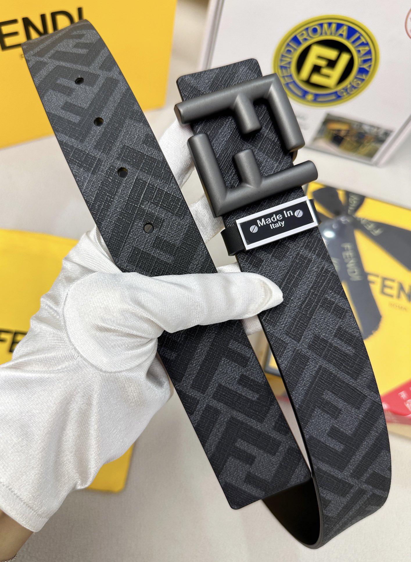 Fendi belt