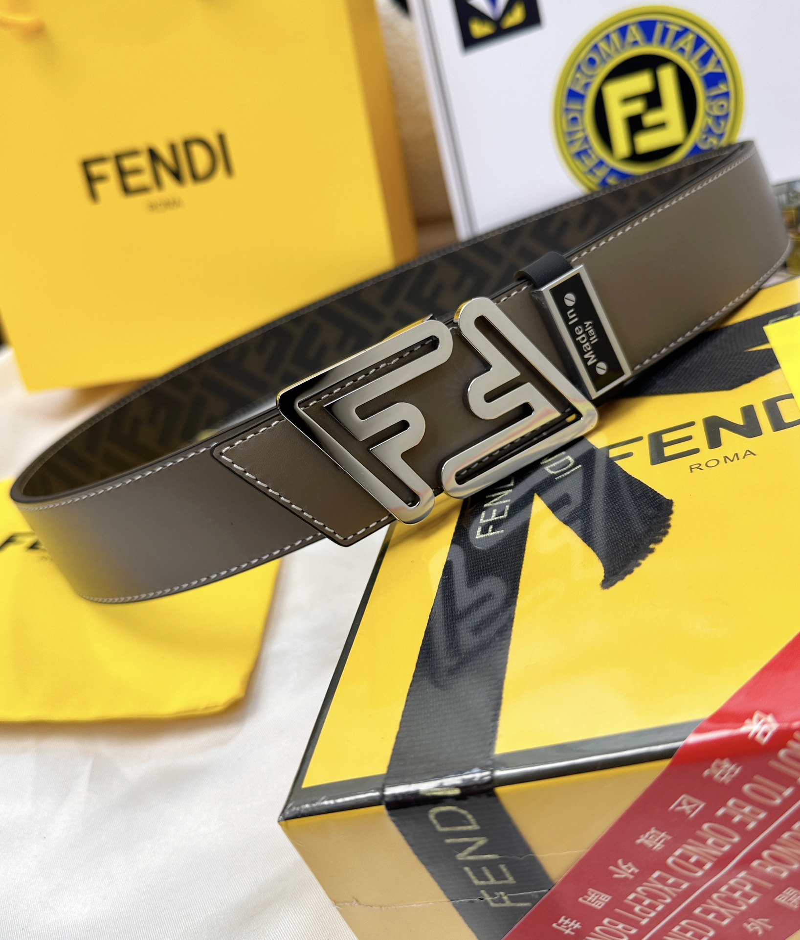Fendi belt