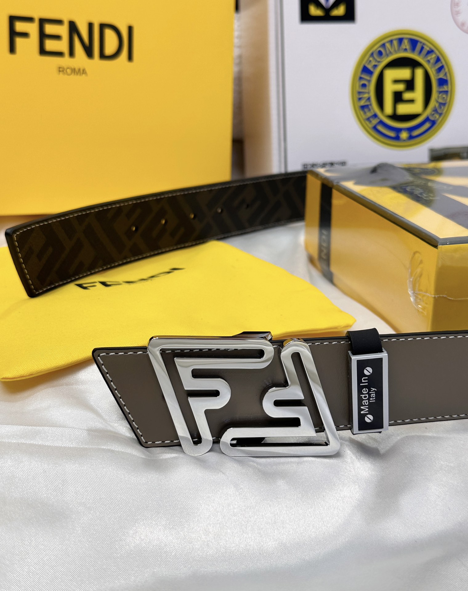 Fendi belt