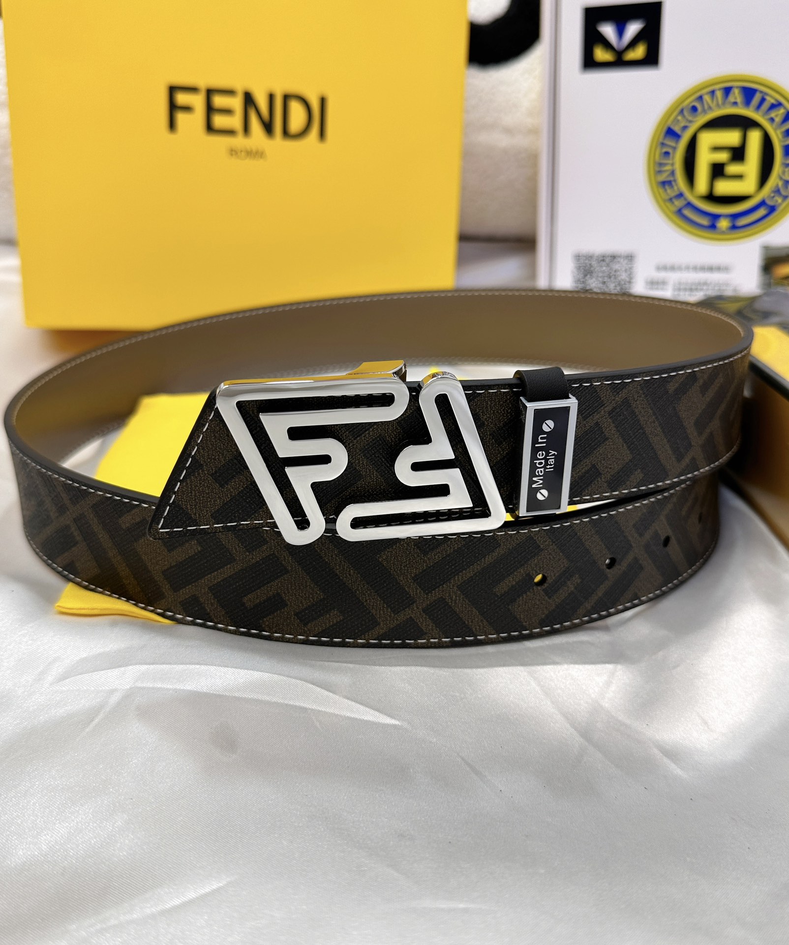 Fendi belt