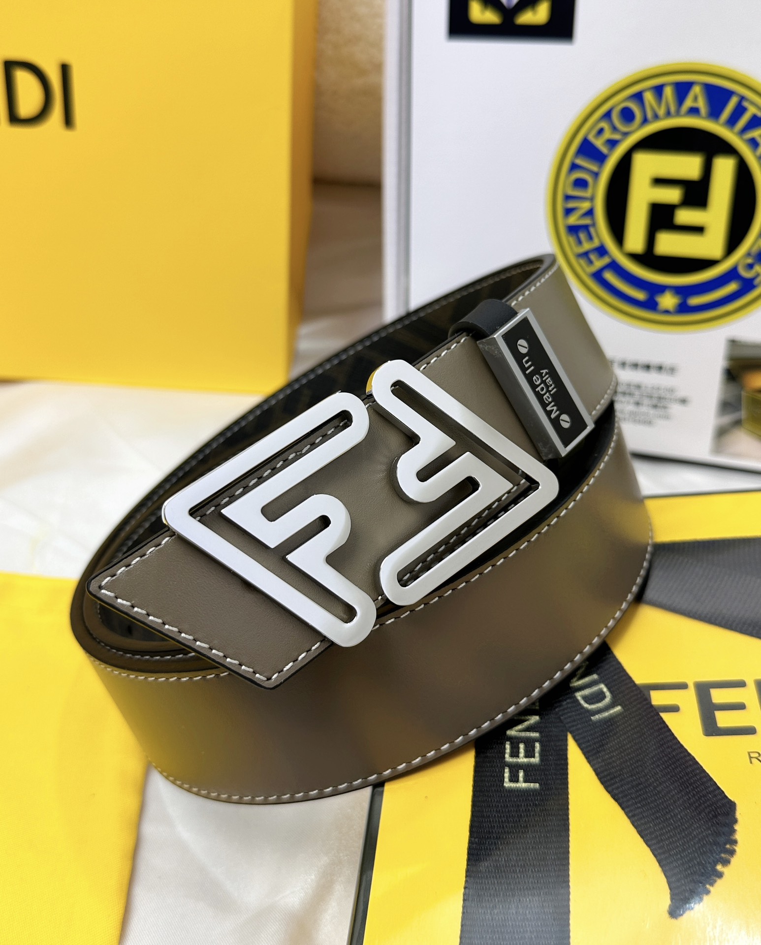 Fendi belt