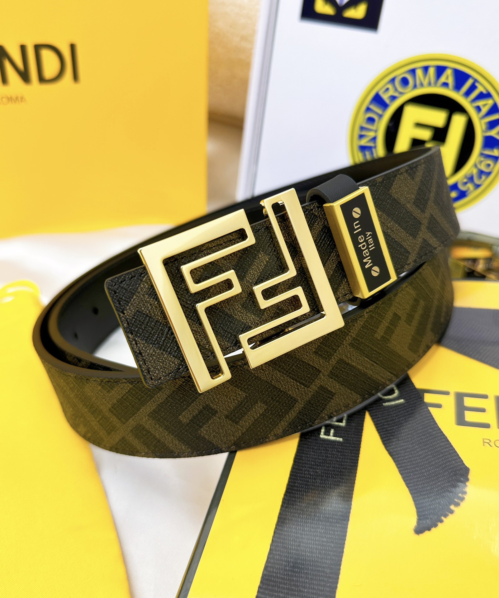 Fendi belt
