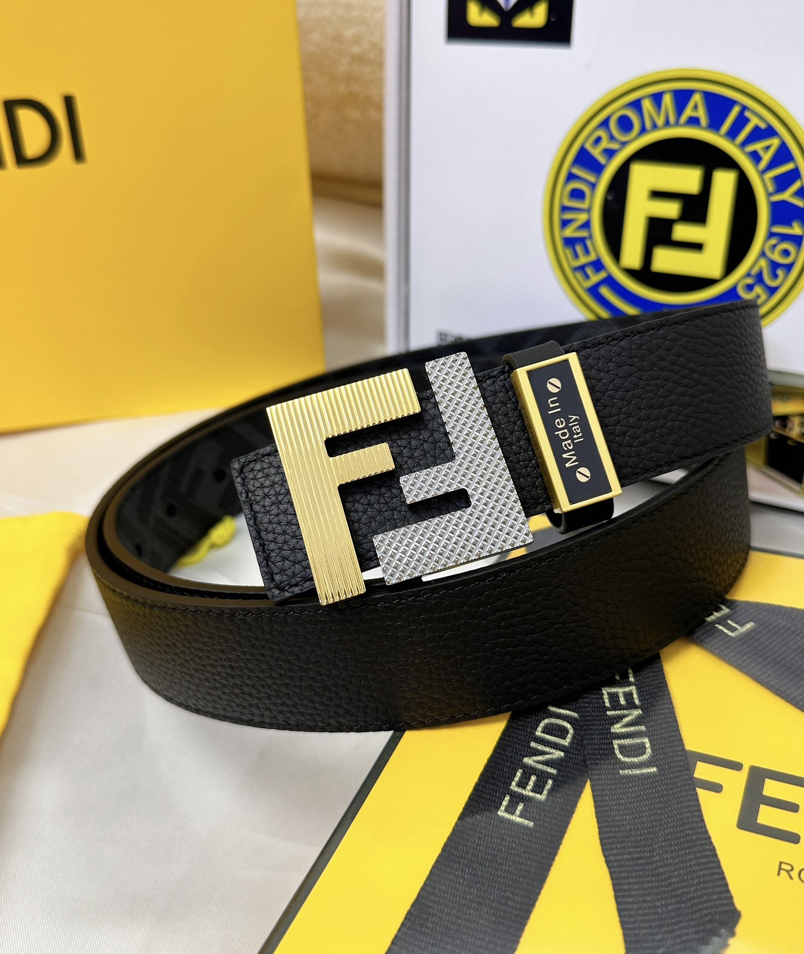 Fendi belt