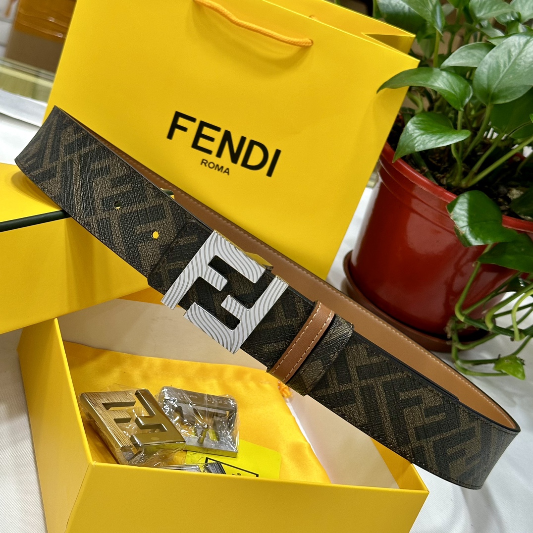 Fendi belt