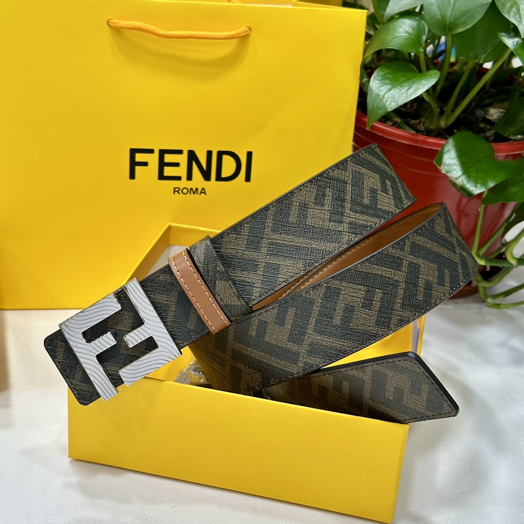 Fendi belt
