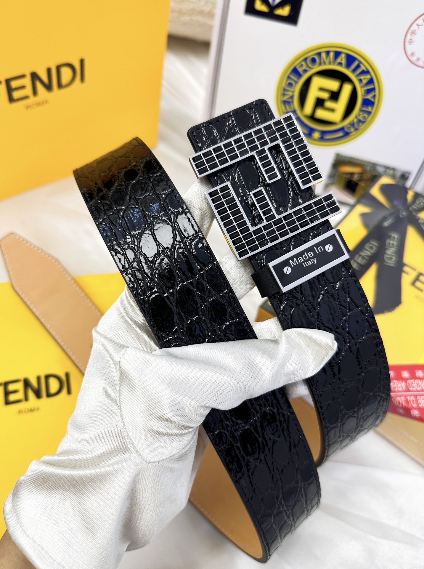 Fendi belt