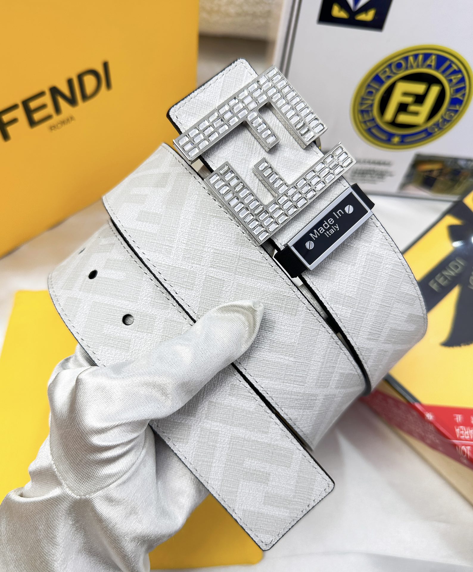 Fendi belt