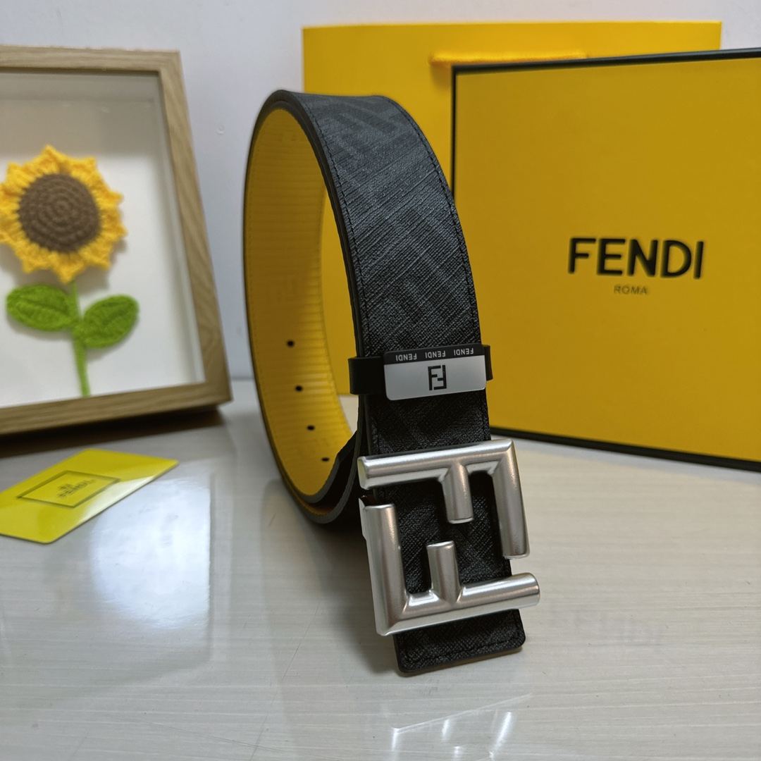 Fendi belt
