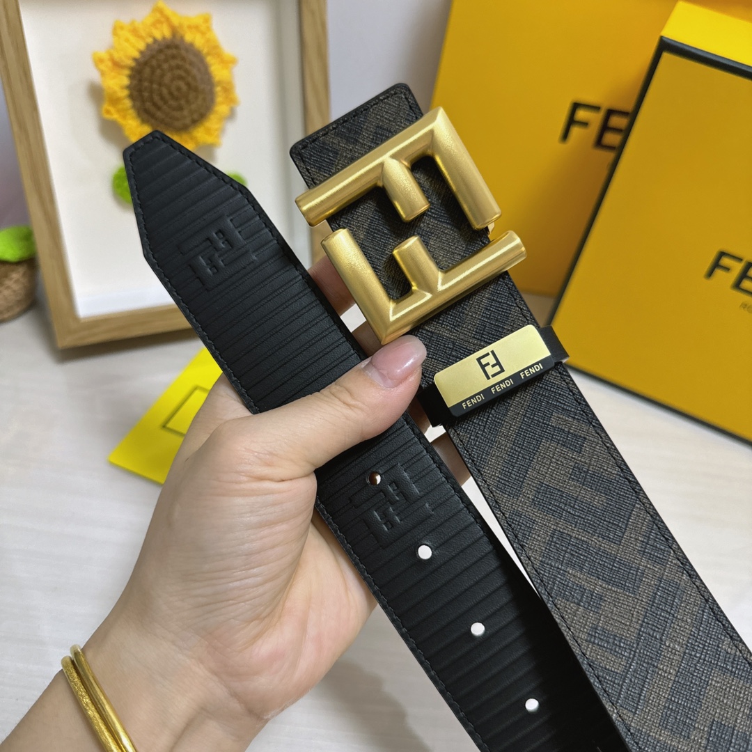 Fendi belt