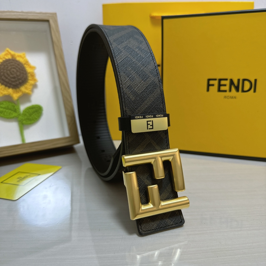 Fendi belt