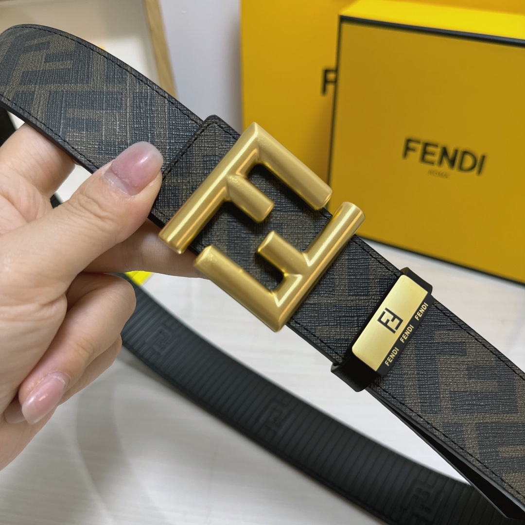 Fendi belt