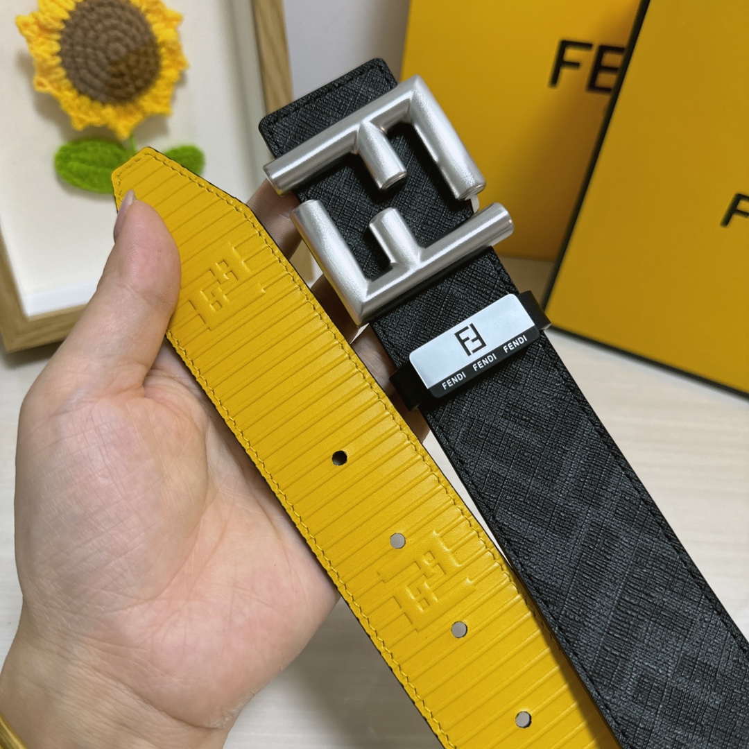 Fendi belt