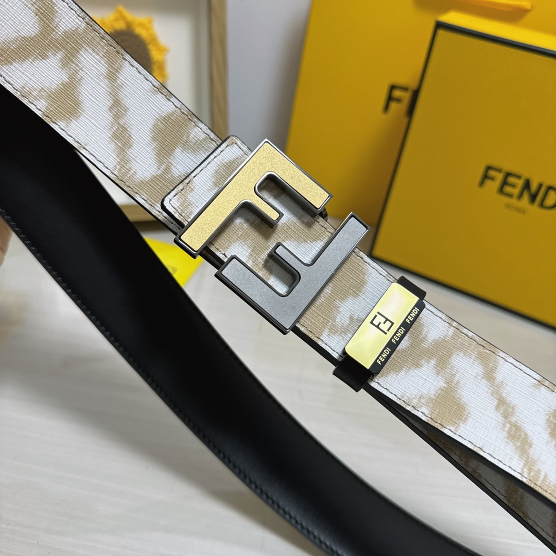 Fendi belt