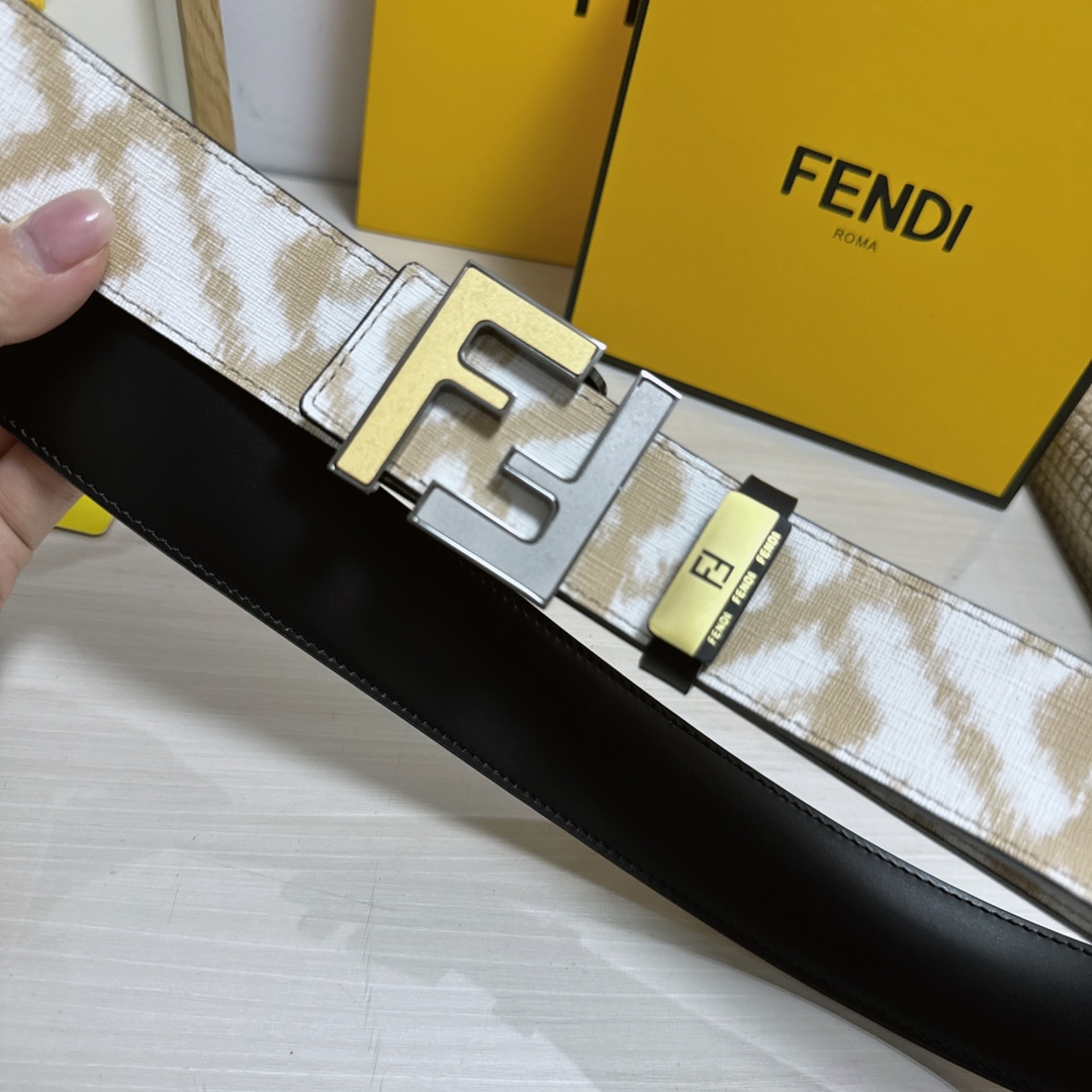 Fendi belt