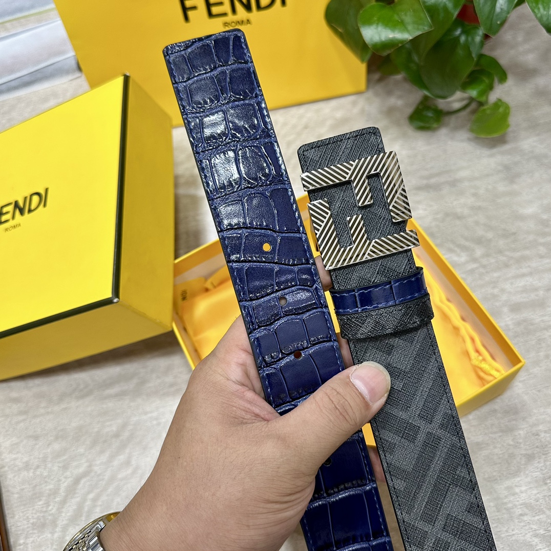 Fendi belt
