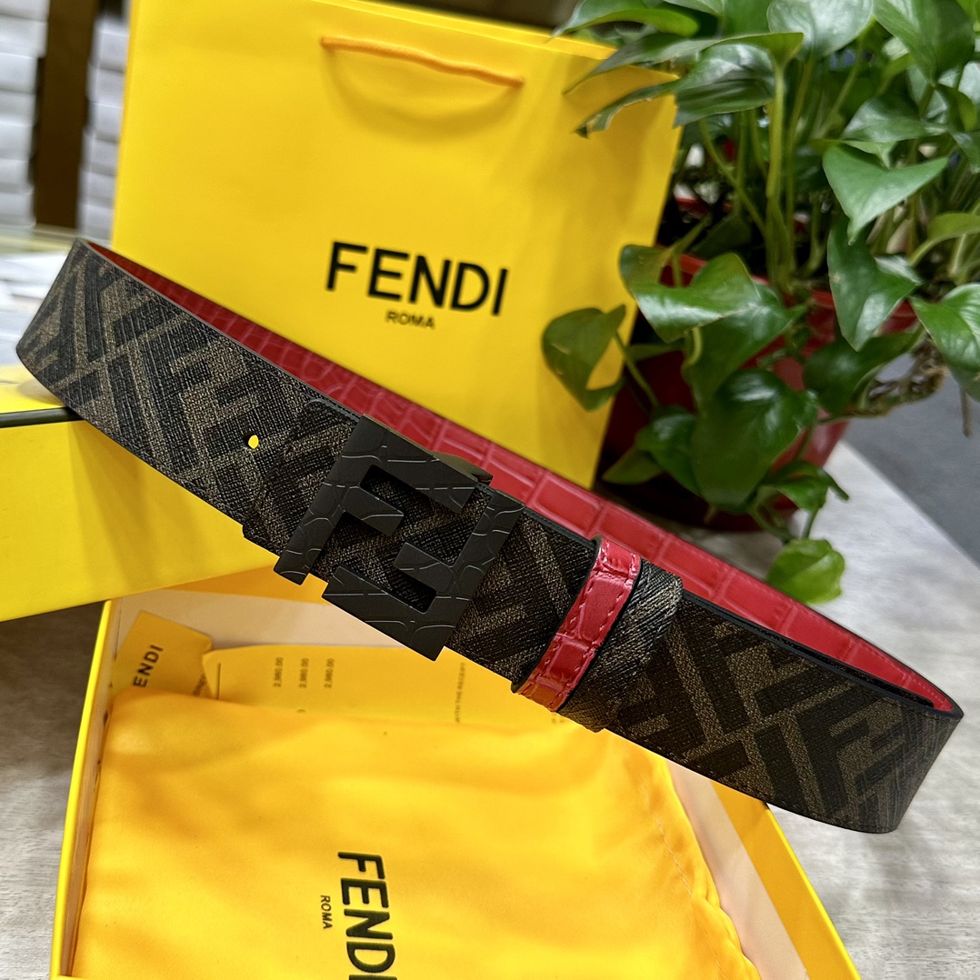Fendi belt
