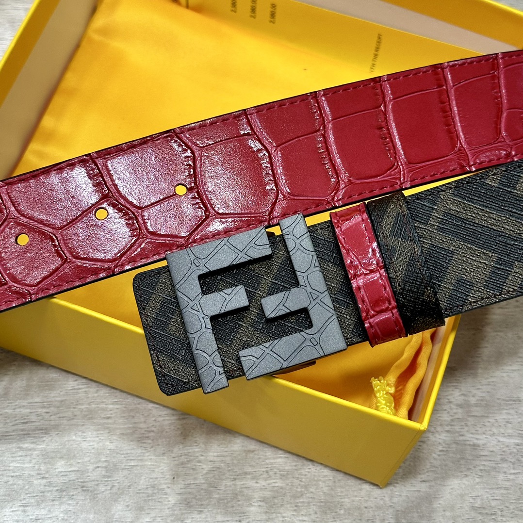 Fendi belt