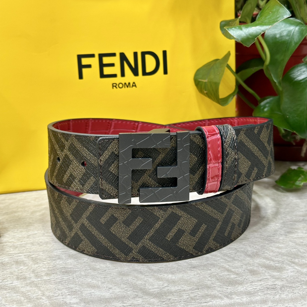 Fendi belt