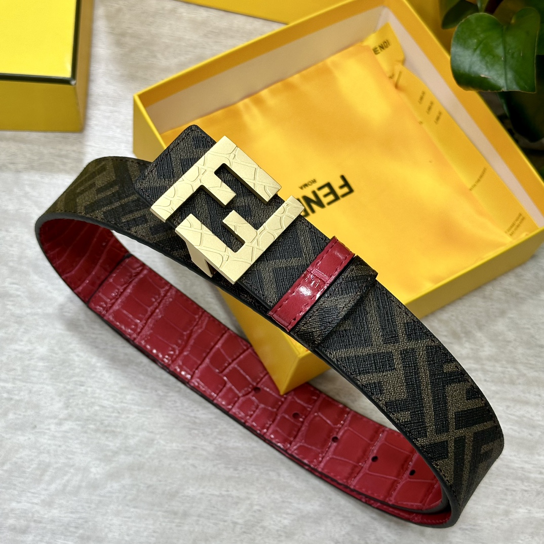 Fendi belt