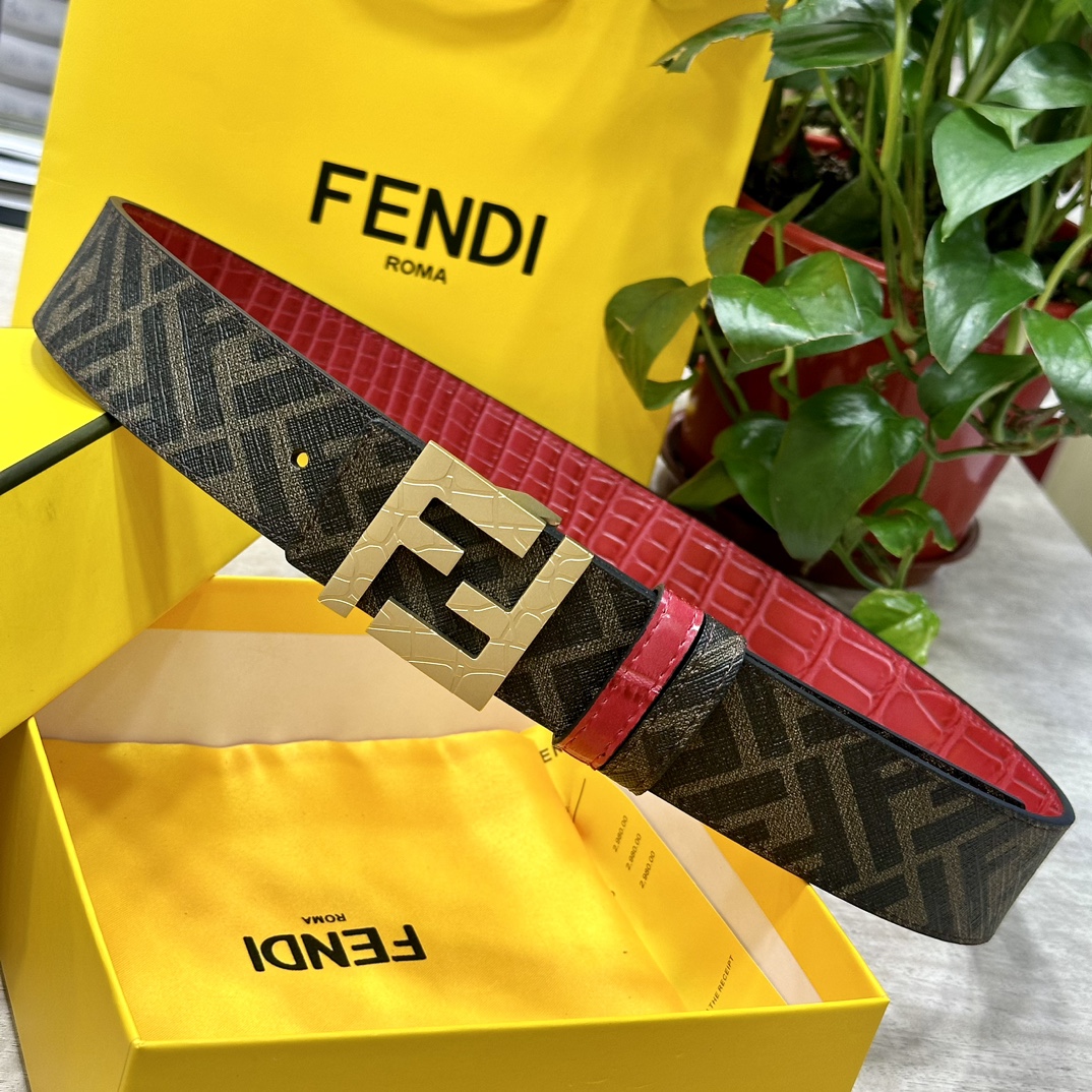 Fendi belt