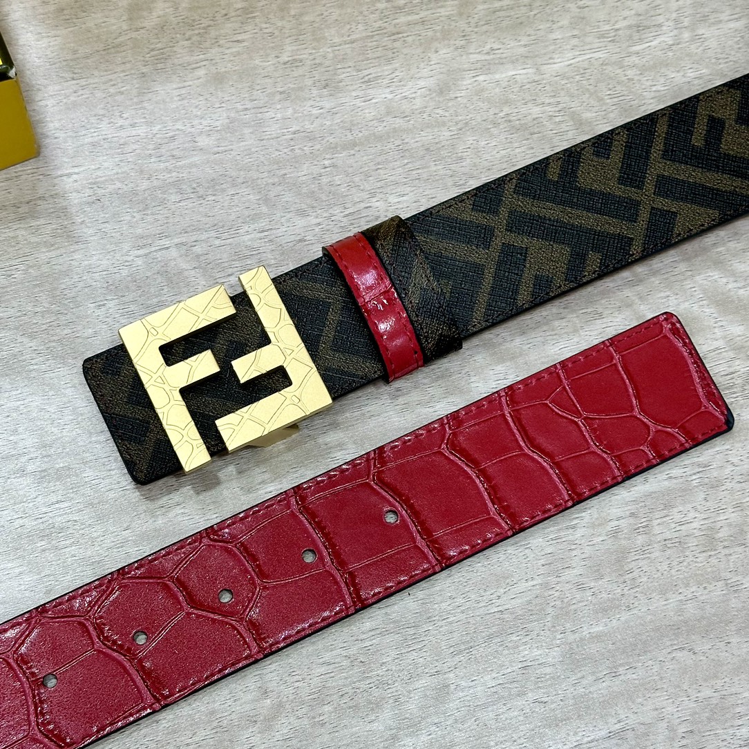 Fendi belt