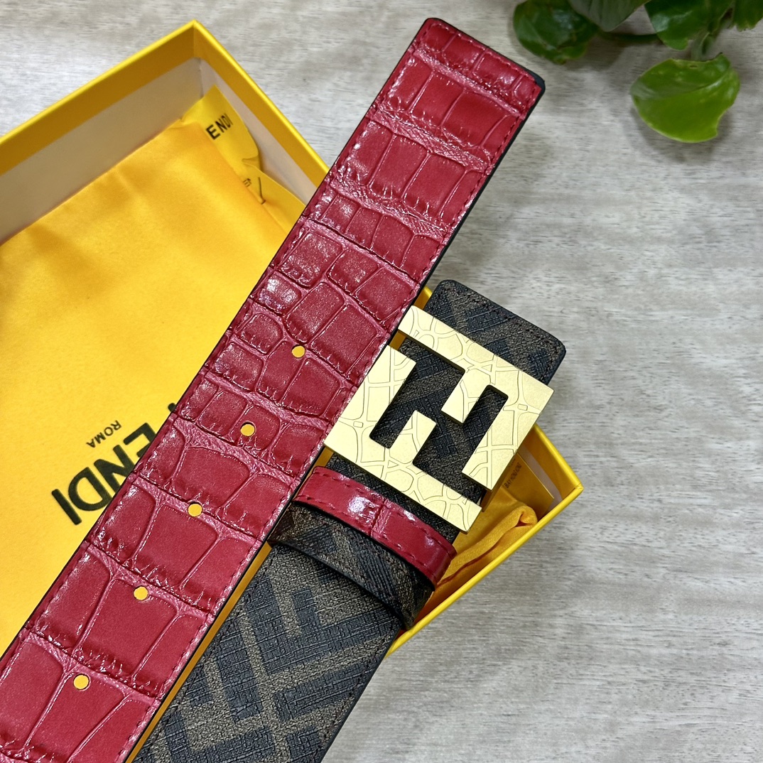 Fendi belt