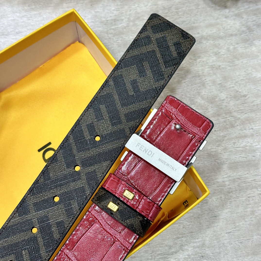 Fendi belt