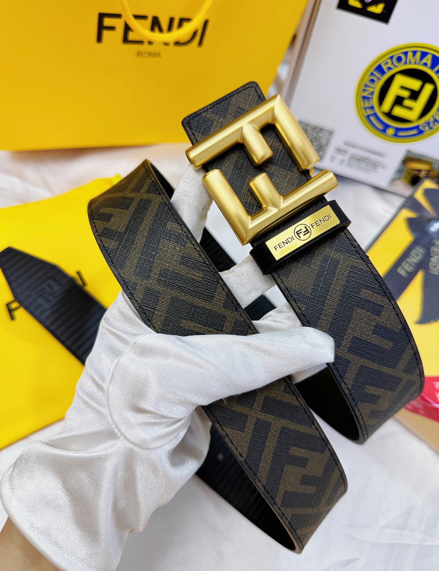Fendi belt