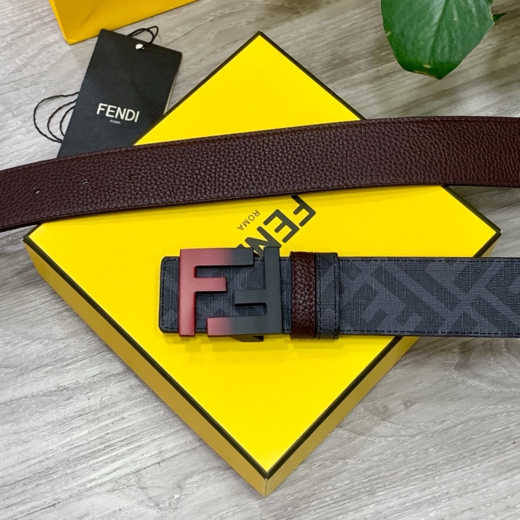 Fendi belt