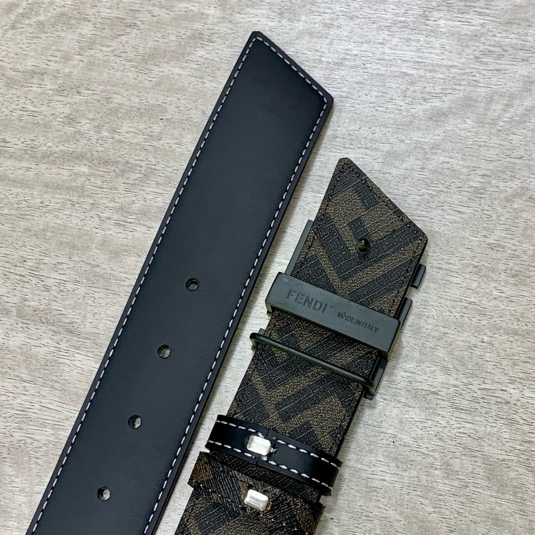 Fendi belt