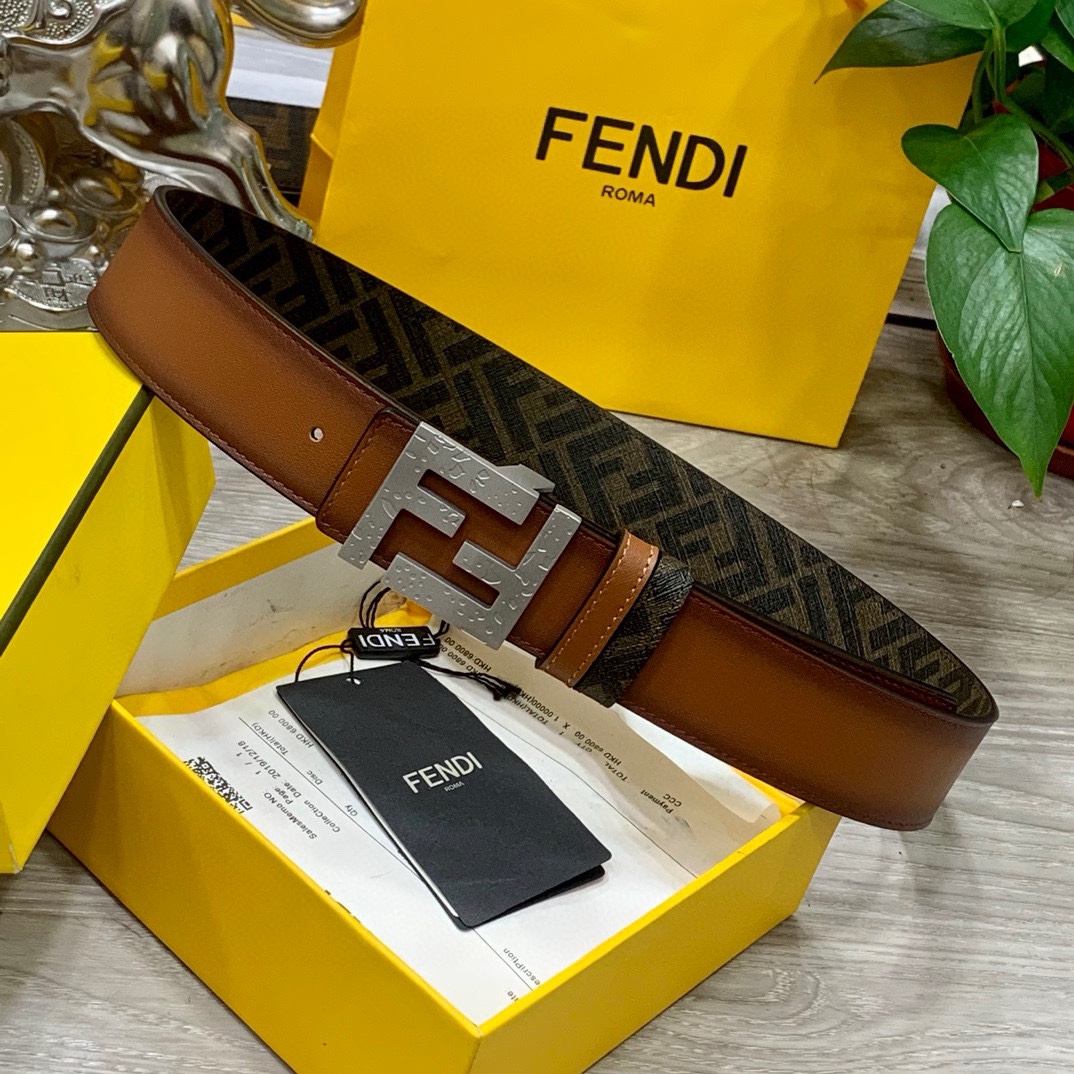 Fendi belt