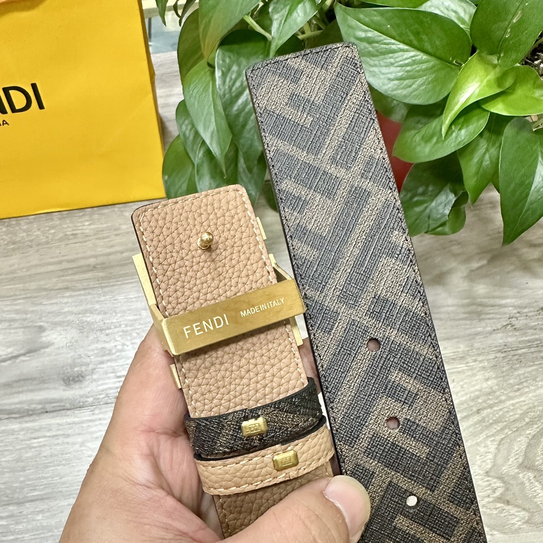 Fendi belt