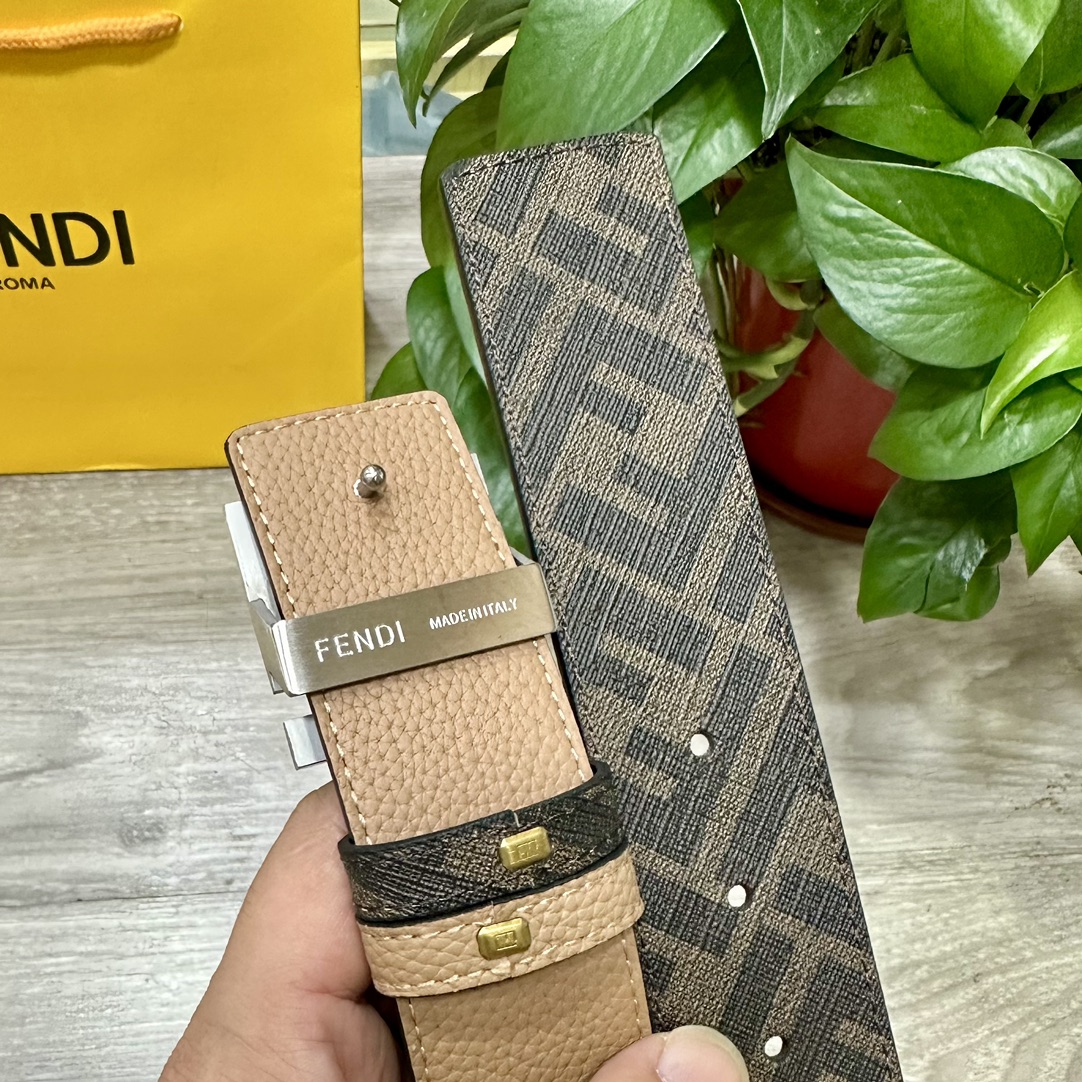 Fendi belt
