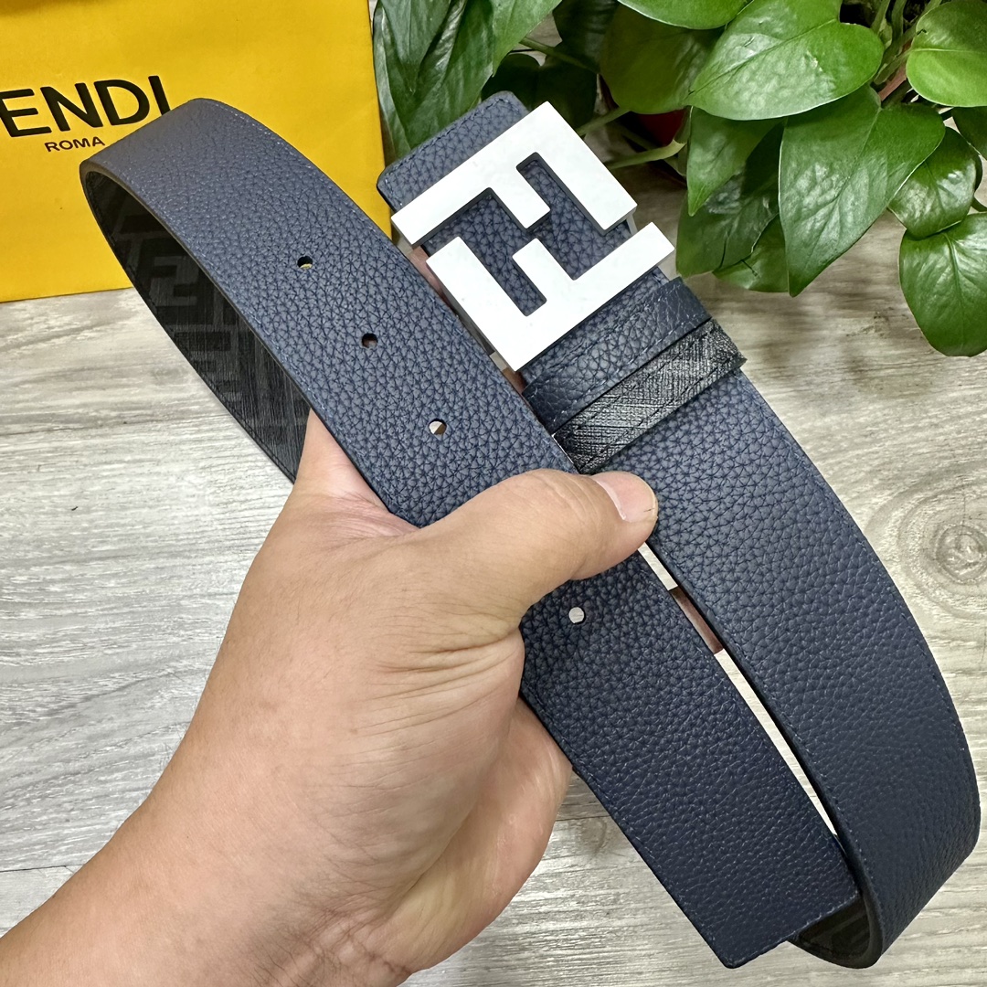 Fendi belt