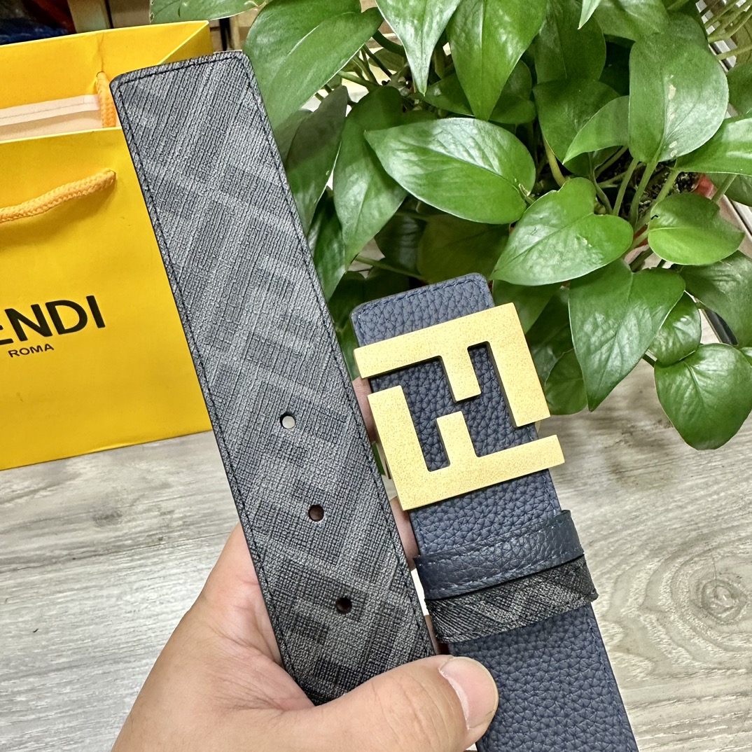 Fendi belt