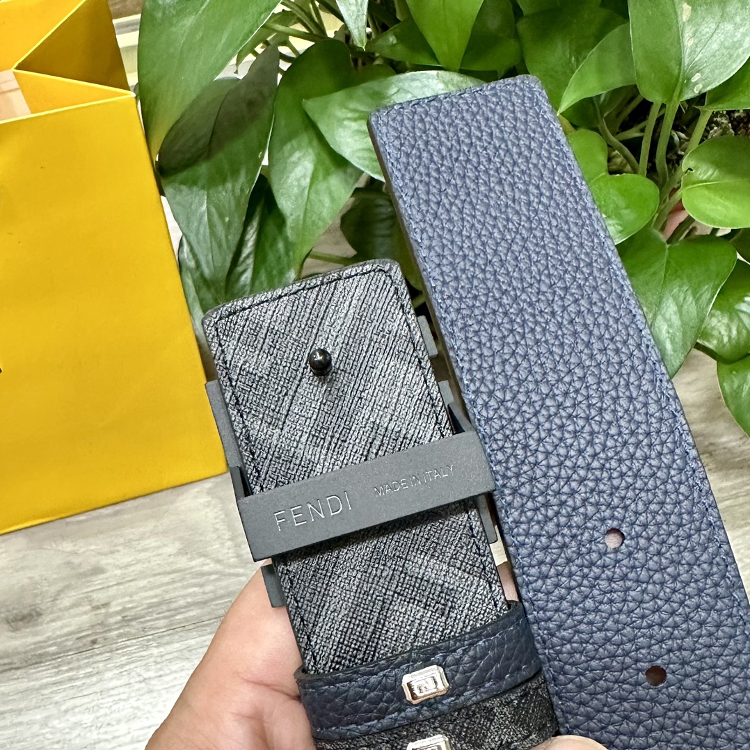 Fendi belt