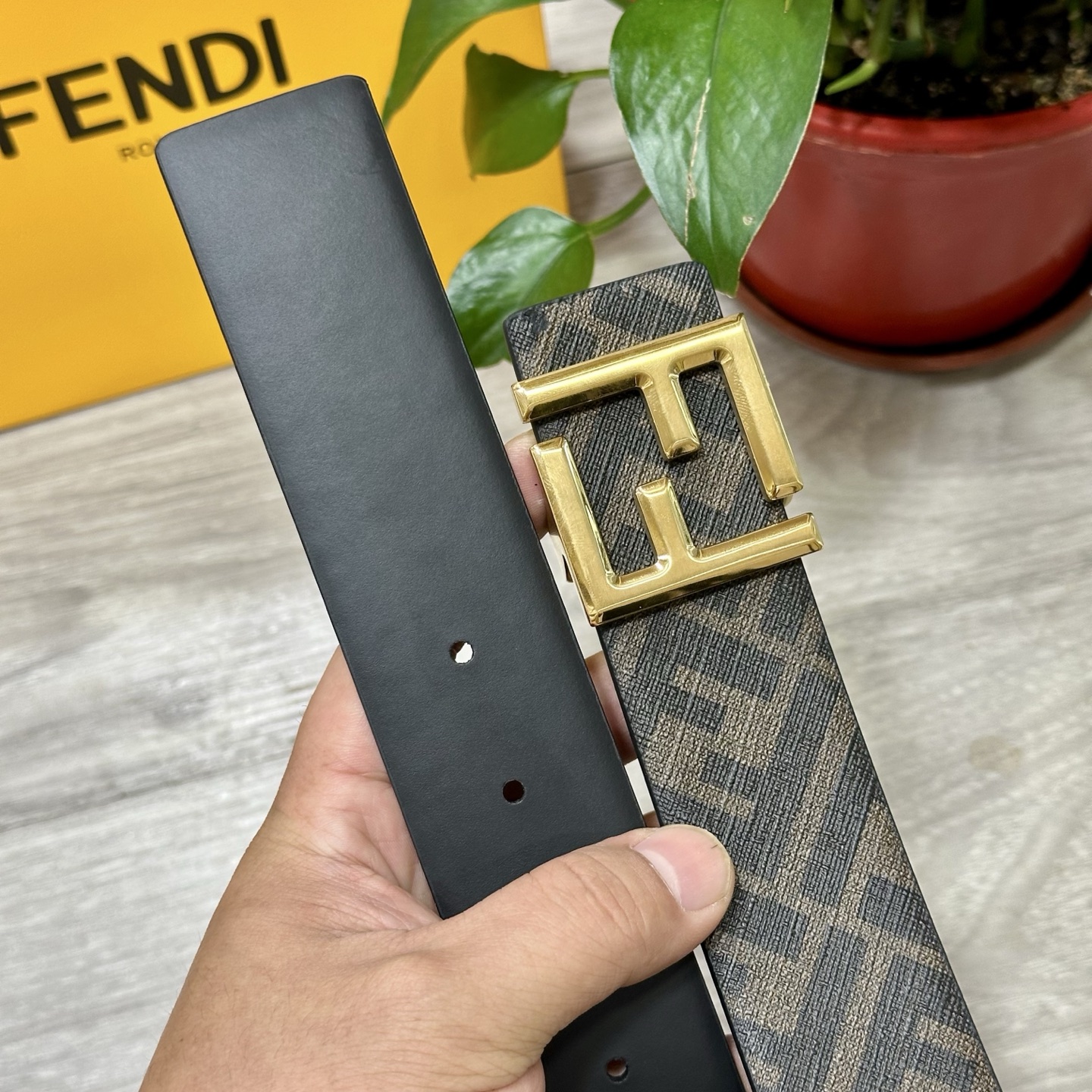 Fendi belt
