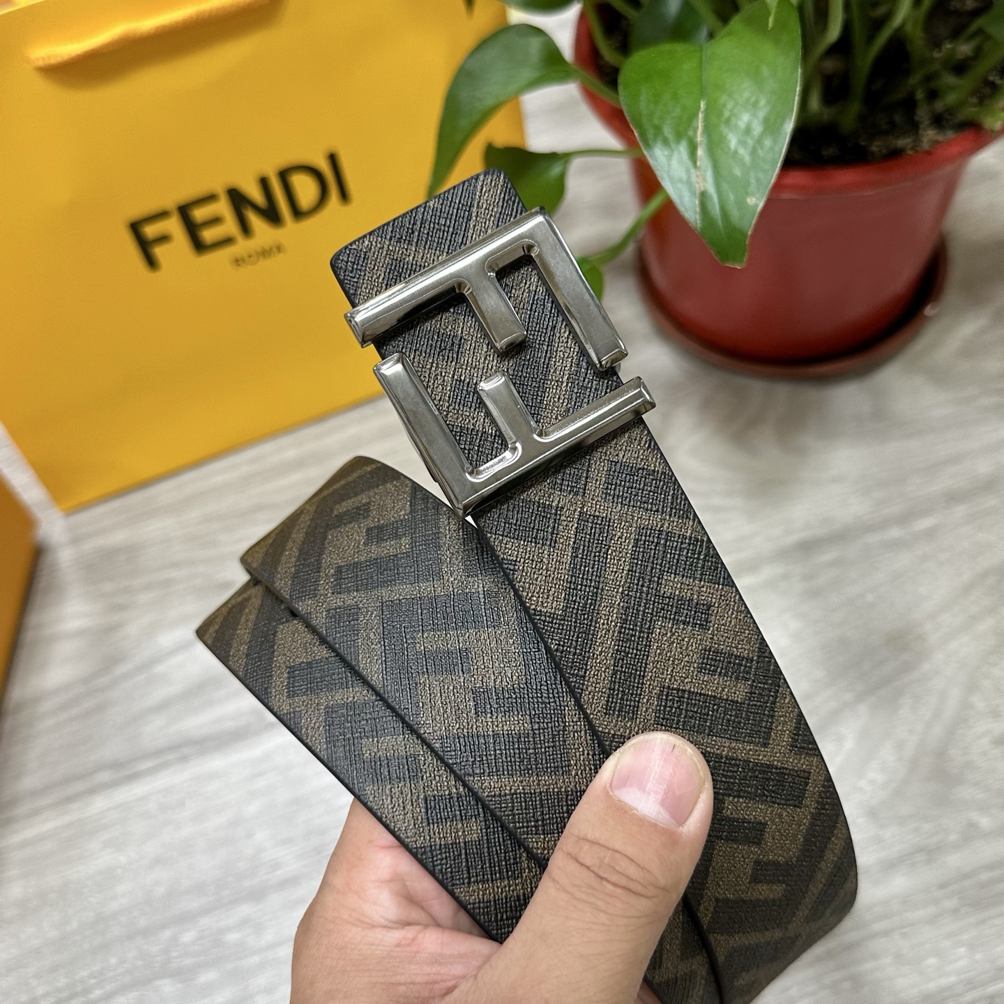 Fendi belt
