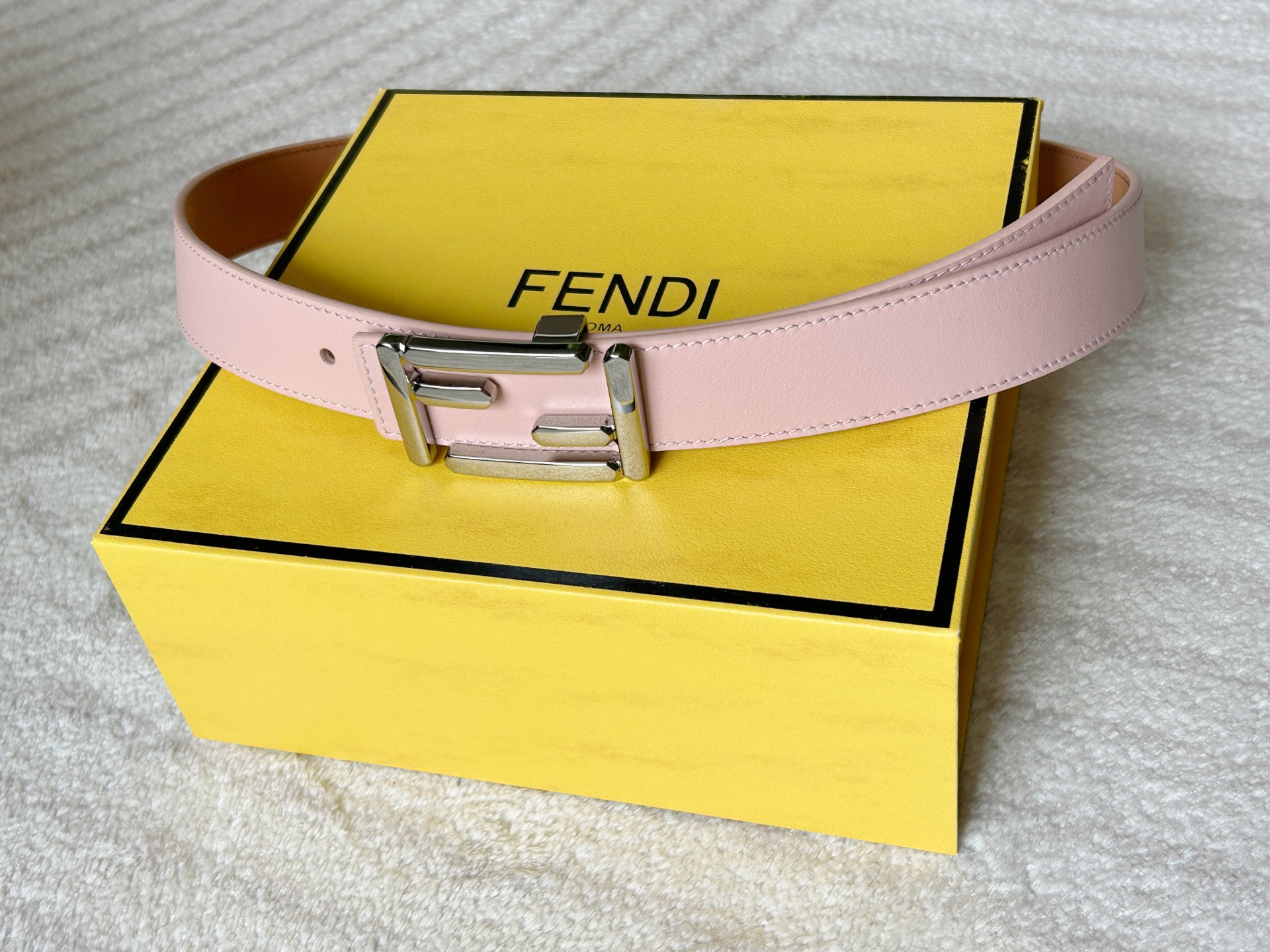 Fendi belt