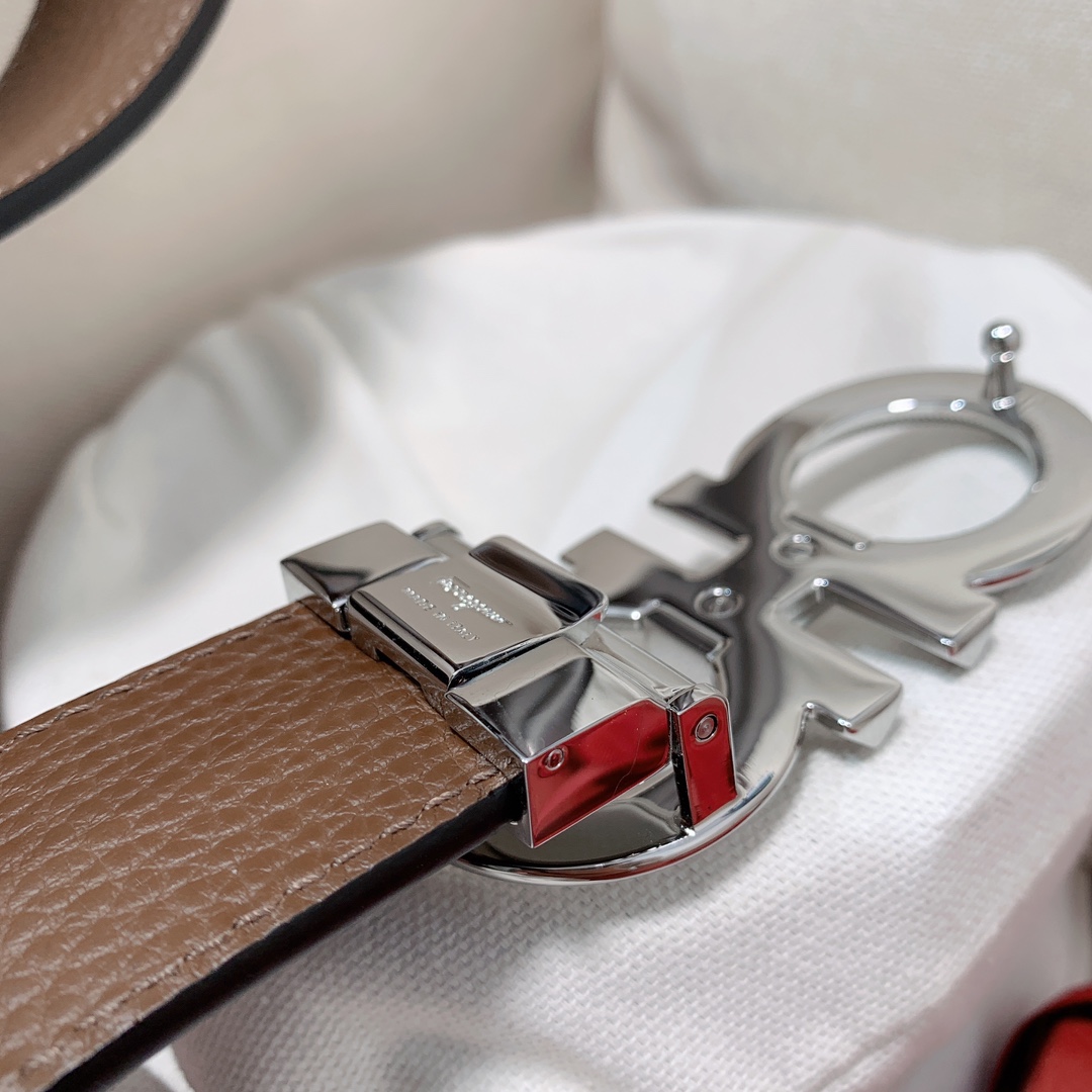 Ferragamo belt